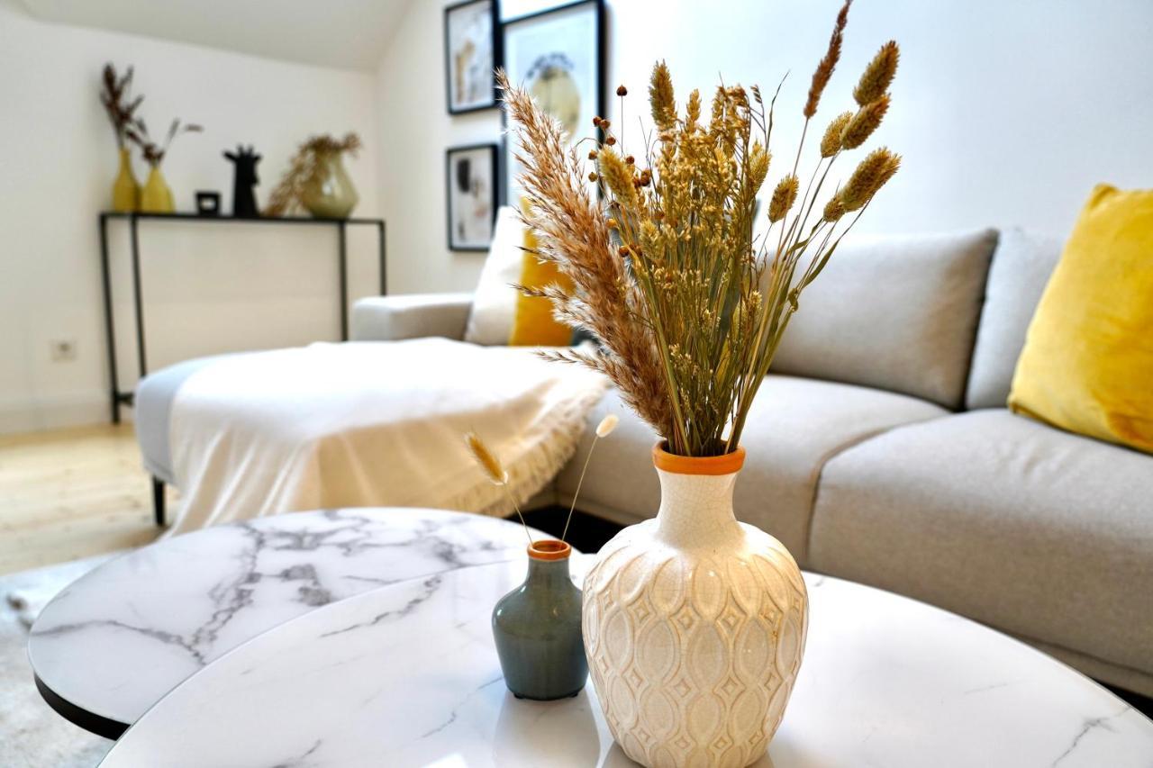 Luxurioese Maisonette Wohnung Im Szenenviertel 부퍼탈 외부 사진