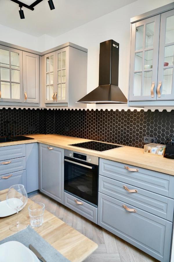 Luxurioese Maisonette Wohnung Im Szenenviertel 부퍼탈 외부 사진