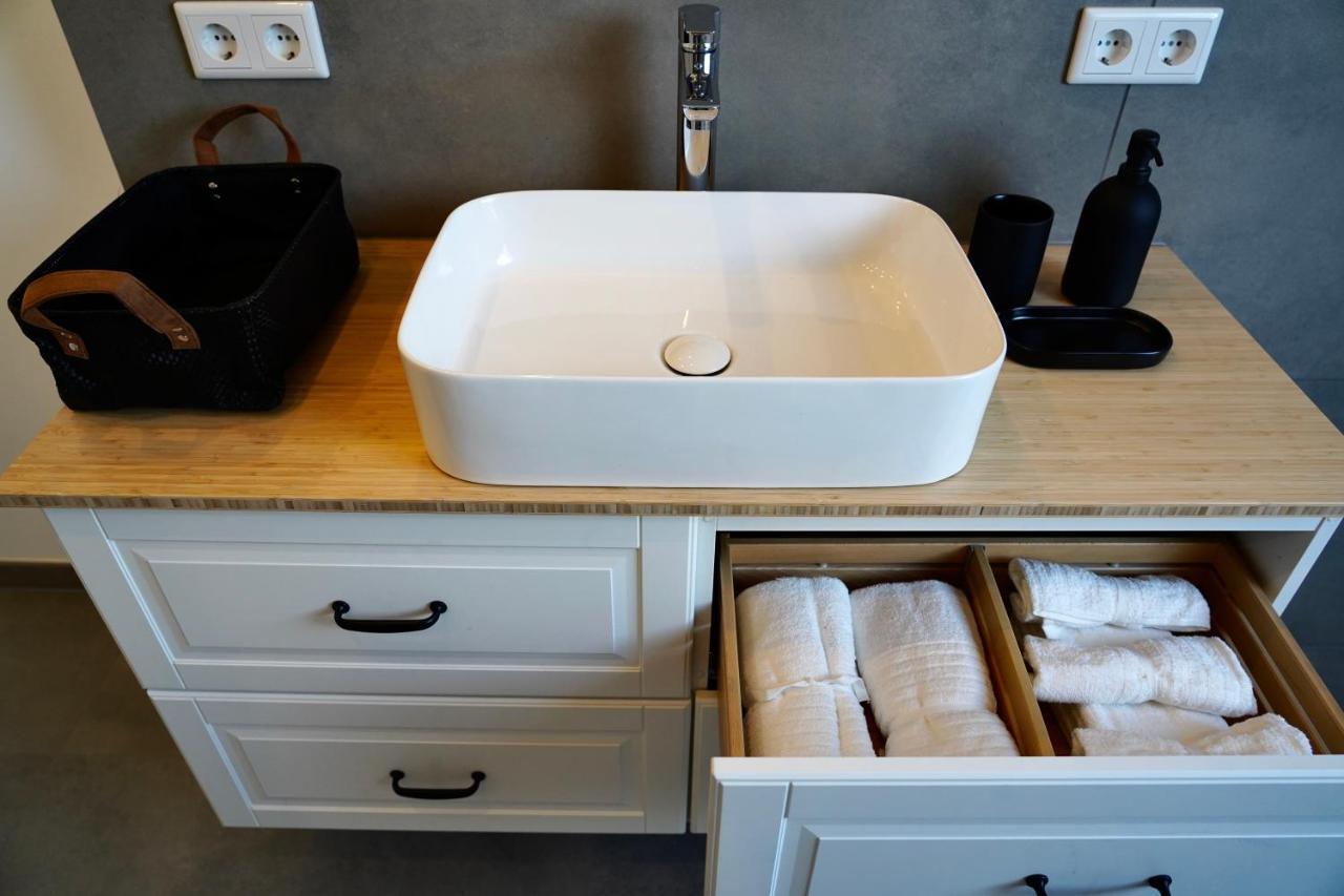 Luxurioese Maisonette Wohnung Im Szenenviertel 부퍼탈 외부 사진