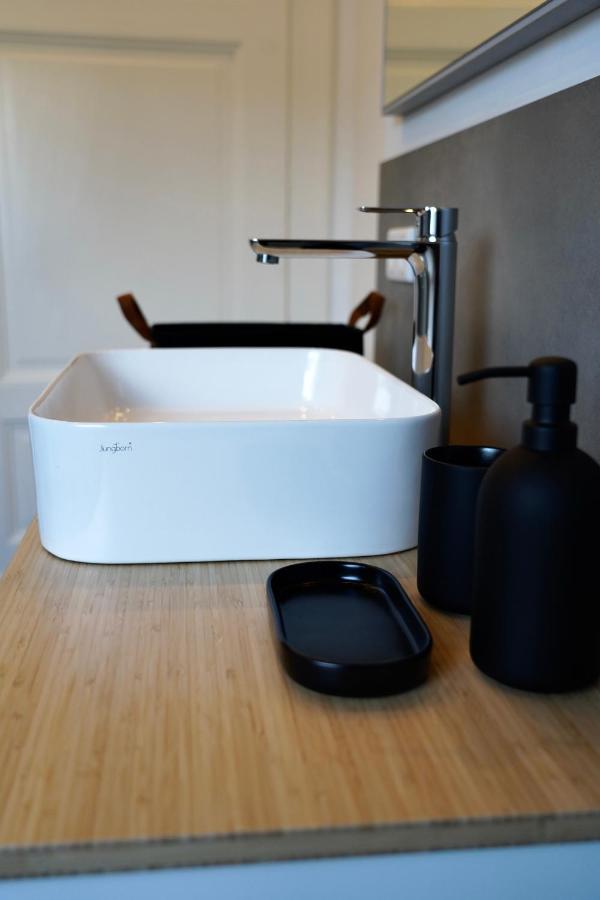 Luxurioese Maisonette Wohnung Im Szenenviertel 부퍼탈 외부 사진